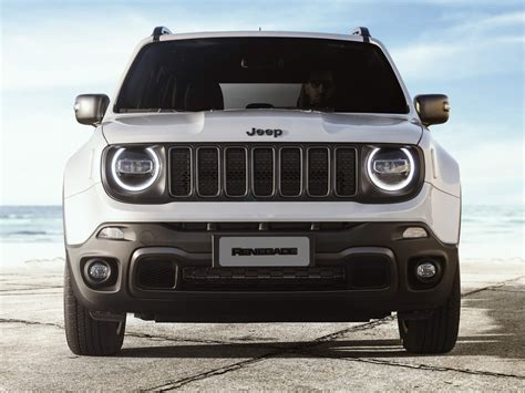 Jeep Renegade 2021 80 Anos 2021 fotos preços e especificações