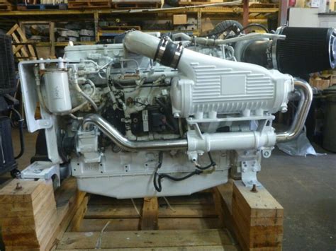 Cummins Marine Diesel Qsc8 3 500 Propulsion 500 Hp Diesel Matching Pair