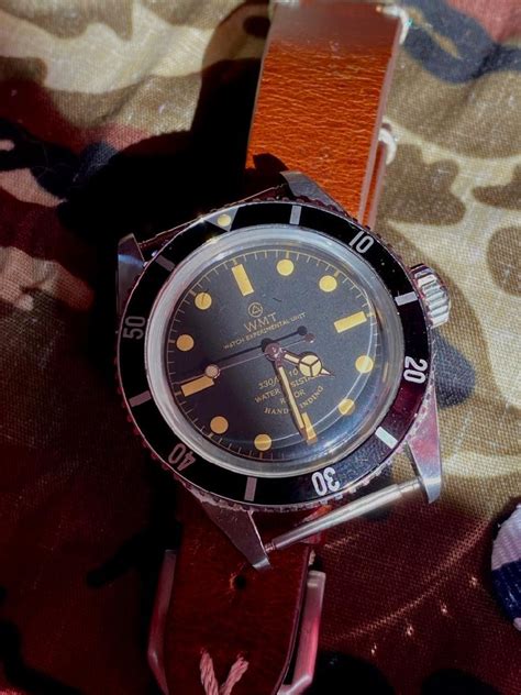 Coin Des Affaires Watch Experimental Unit Big Crown Submariner