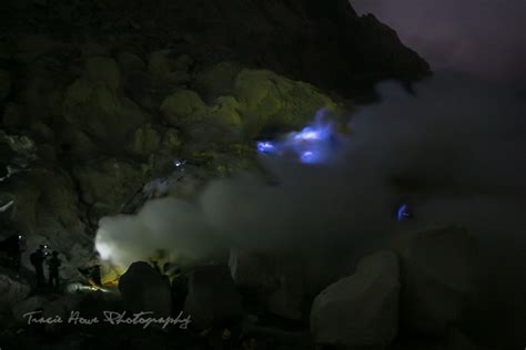 Photographing The Blue Fire Of Mount Ijen Tracie Travels