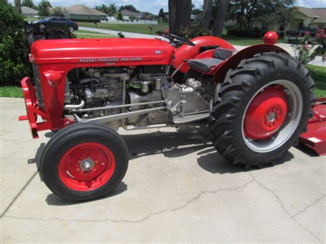 1961 Massey Ferguson 35 Deluxe Diesel 2013 06 26 Tractor Shed