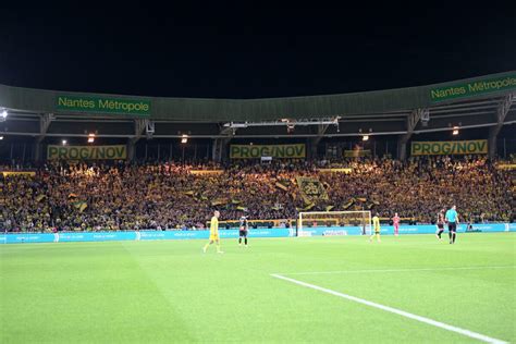 FC Nantes Une Intelligence Artificielle Imagine Un Stade De La