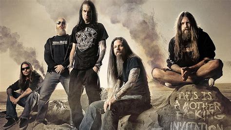 Frontman Lamb Of God Randy Blythe Menandatangani Kesepakatan Buku