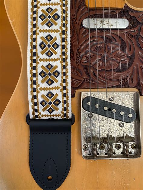 Guitar Strap Lm Retro Jacquard Deluxe White Kajs Guitar Store