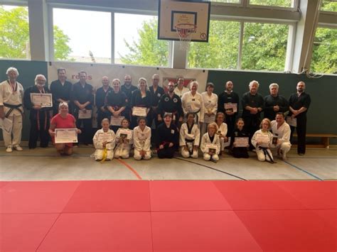 Jahre Taekwondo Taekyon Detmold Und Jahre F I S T Trainer