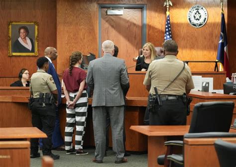 See Kaitlin Armstrongs Pre Trial Court Appearance In Austin