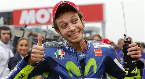 Buon Compleanno Valentino Rossi Anni E Un Palinsensto Per