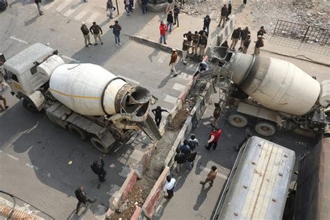 In Pics Delhi Borders Turned Into Fortress Ahead Of Farmers March