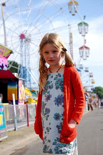 Ravelry Ferris Wheel Pattern By Georgie Nicolson