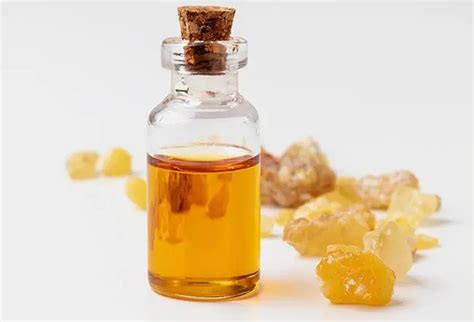 Frankincense Oil: Benefits, Side Effects, and Myths