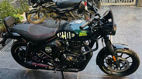 Yeh Hai New Dapper Green Colour Of 2024 Royal Enfield Hunter 350