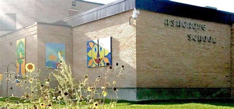 Riverton School Board Votes To Sell Ashgrove Elementary School Pending