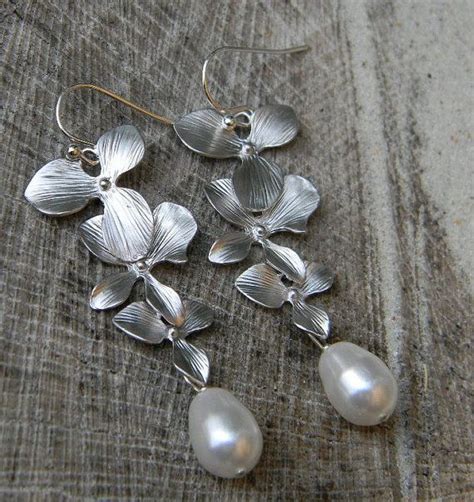 Questo articolo non è disponibile Etsy Pearl earrings dangle