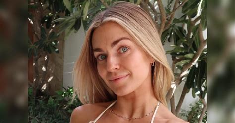 Lindsay Arnold Turns Heads In Bikini During Birthday Getaway Before