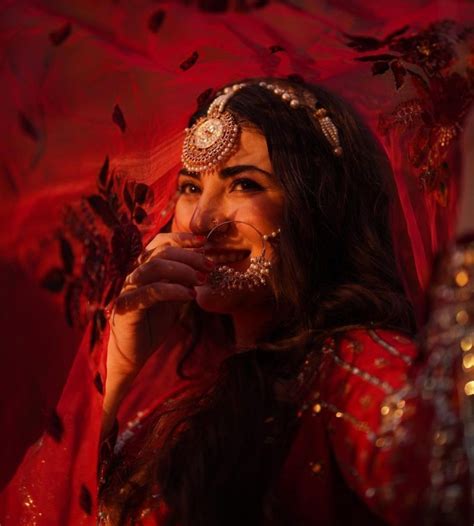 Dream Girl Naimal Khawar Khan Looks Breathtaking In Crimson Bridal