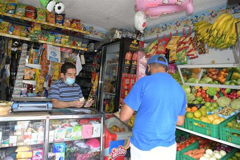 Las tiendas de barrio importantes para la economía local El Diario