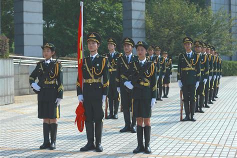 喜迎国庆 致敬国旗 我校举行升旗仪式 浙江经济职业技术学院网站