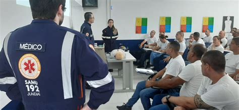 GMJ traz médicos do SAMU para treinamento de primeiros socorros para