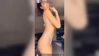 Regardez Lyna Perez Balcony Tease Video Tape Leaked Gratuitement