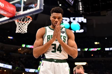 Nba Player Power Rankings Giannis Antetokounmpo Can T Stop Dominating