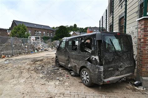 Ensival Wallonia B Lgica De Julio De Choque De Coche A La