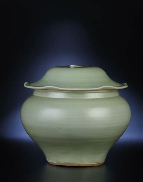 A Large Longquan Celadon Jar And Cover Late Yuan Early Ming Dynasty