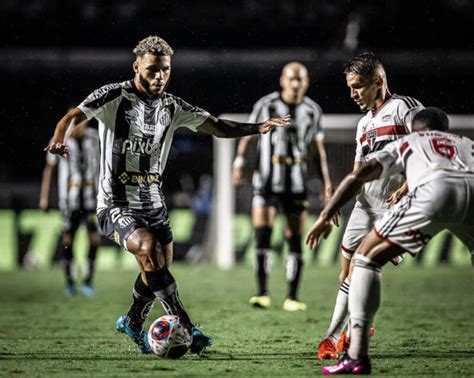 Atuações do Santos contra o Coritiba mais um jogo ruim do time de