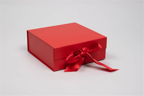 X X Matte Red Magnetic Lid Gift Boxes With Ribbon