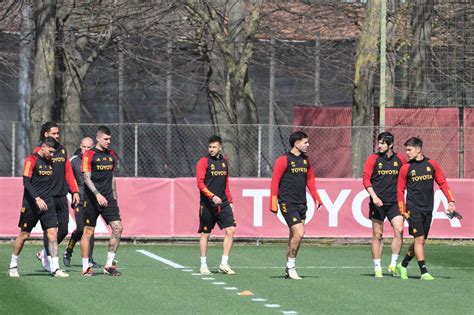 Trigoria La Roma Inizia A Preparare La Sfida Con Il Brighton Due