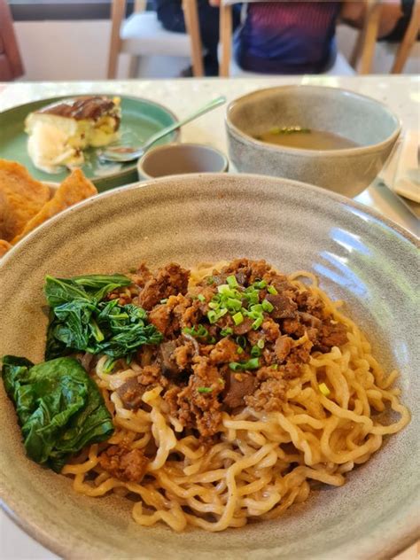 Bakmie Kopinya Wilgoz Review Audry Arifin Oh Mytablee Di Restoran