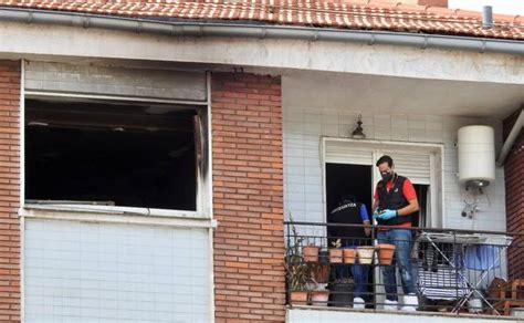 Fallece la mujer que saltó por la ventana para huir del fuego en un