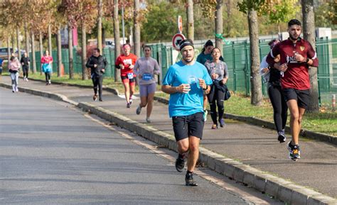 Saint Étienne Plus de 1 500 coureurs lancés sur les trois parcours du