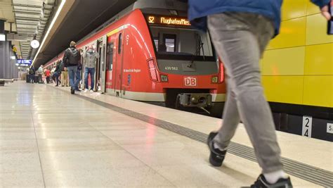 Bahnverkehr in Baden Württemberg Fährt Stuttgarter S Bahn künftig