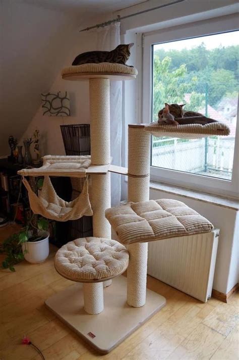 Pin by Zoe Meylan on arbre à chat Cat house diy Diy cat tree Cat