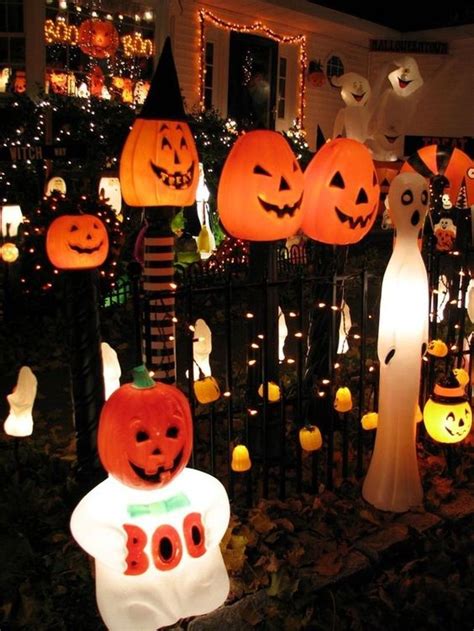 2030 Vintage Outdoor Halloween Decorations