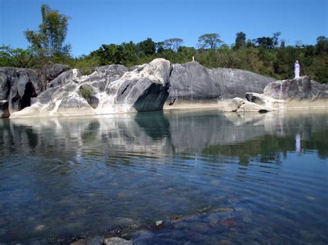 Bulacan Resorts (Philippines): Bakas River in Matictic Norzagaray Bulacan