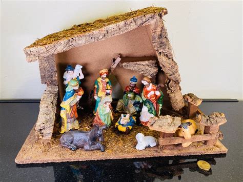 Crèche de Noël antique avec figurines de Noël en porcelaine Catawiki