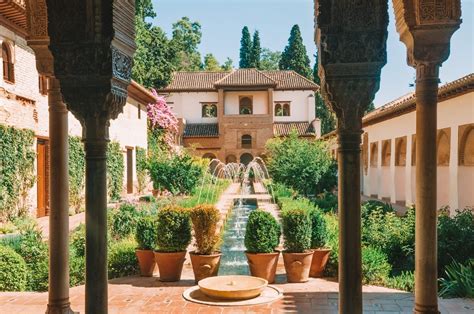 15 Best Things To Do In Granada Spain Away And Far Spain Tour