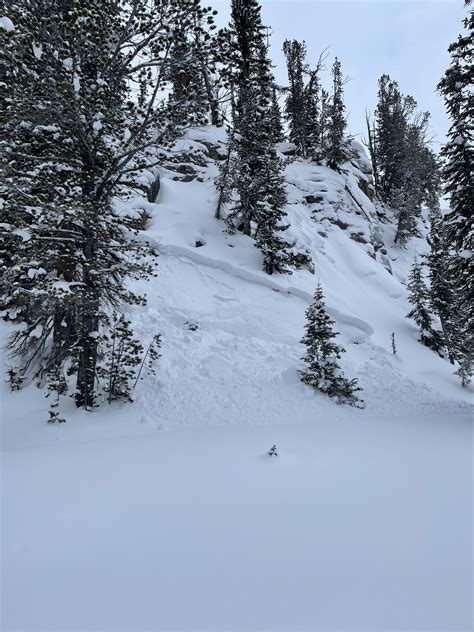 Remotely Triggered Avalanche Cooke City Gallatin National Forest