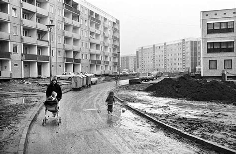 Pin Von Ulrike Eicker Auf Kindheit Ddr Plattenbau Hansestadt Rostock