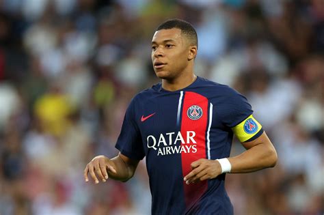 Mbappe And PSG To Start New Negotiations Over A Contract Extension