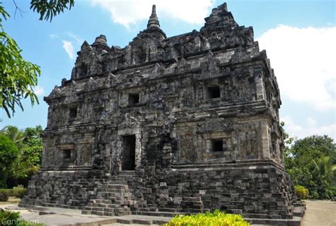 28 Gambar Candi Dan Prasasti Peninggalan Kerajaan Mataram Kuno