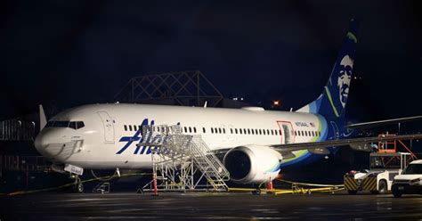 Técnicos De Alaska Airlines Hallan Componentes Sueltos En Otros Aviones