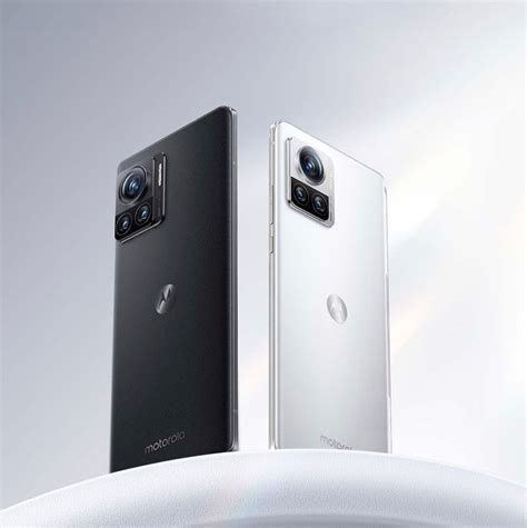 مزايا وعيوب هاتف Moto X30 Pro بكاميرا 200 ميجابكسل