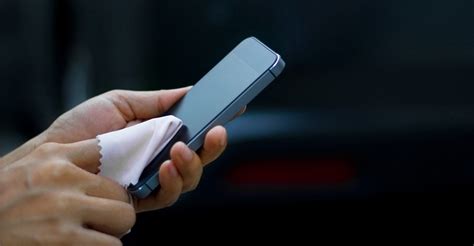 Lifehacks für Dein Smartphone Hausmittelchen für Handy Pflege