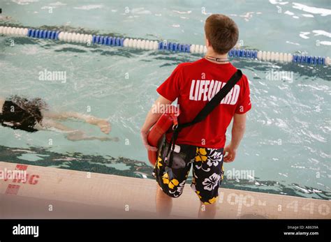 Lifeguard indoor swimming pool hi-res stock photography and images - Alamy