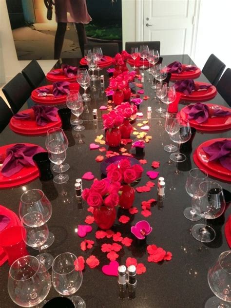 30 Valentines Table Decorations Inspiration For This Year MagMent