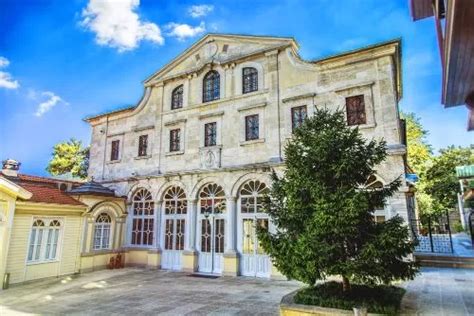 Büyükada da Gezilecek Yerler Unutulmaz Bir Tur İçin Büyükada Gezi Rehberi