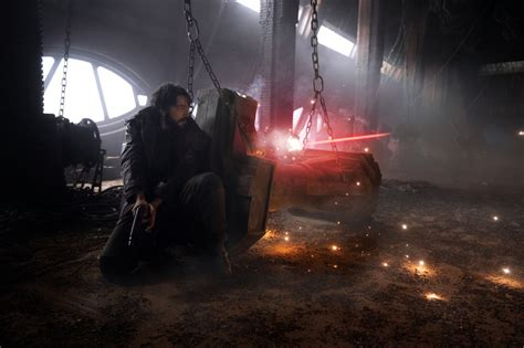 Серіал Андор 2022 - всі сезони дивитись онлайн українською в HD якості