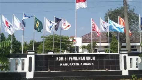 Perbandingan Perolehan Kursi Dprd Subang Pileg Dan